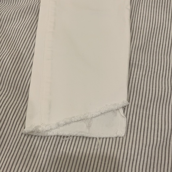 ABERCROMBIE & FITCH: Denim x 2 - Picture 7 of 10